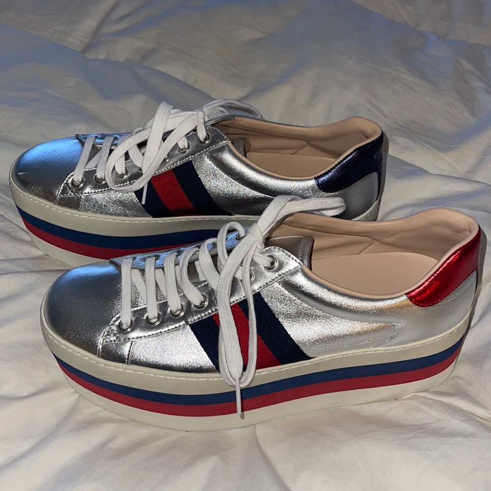 Gucci Silver Metallic Platform Sneakers with Red & Blue Stripe